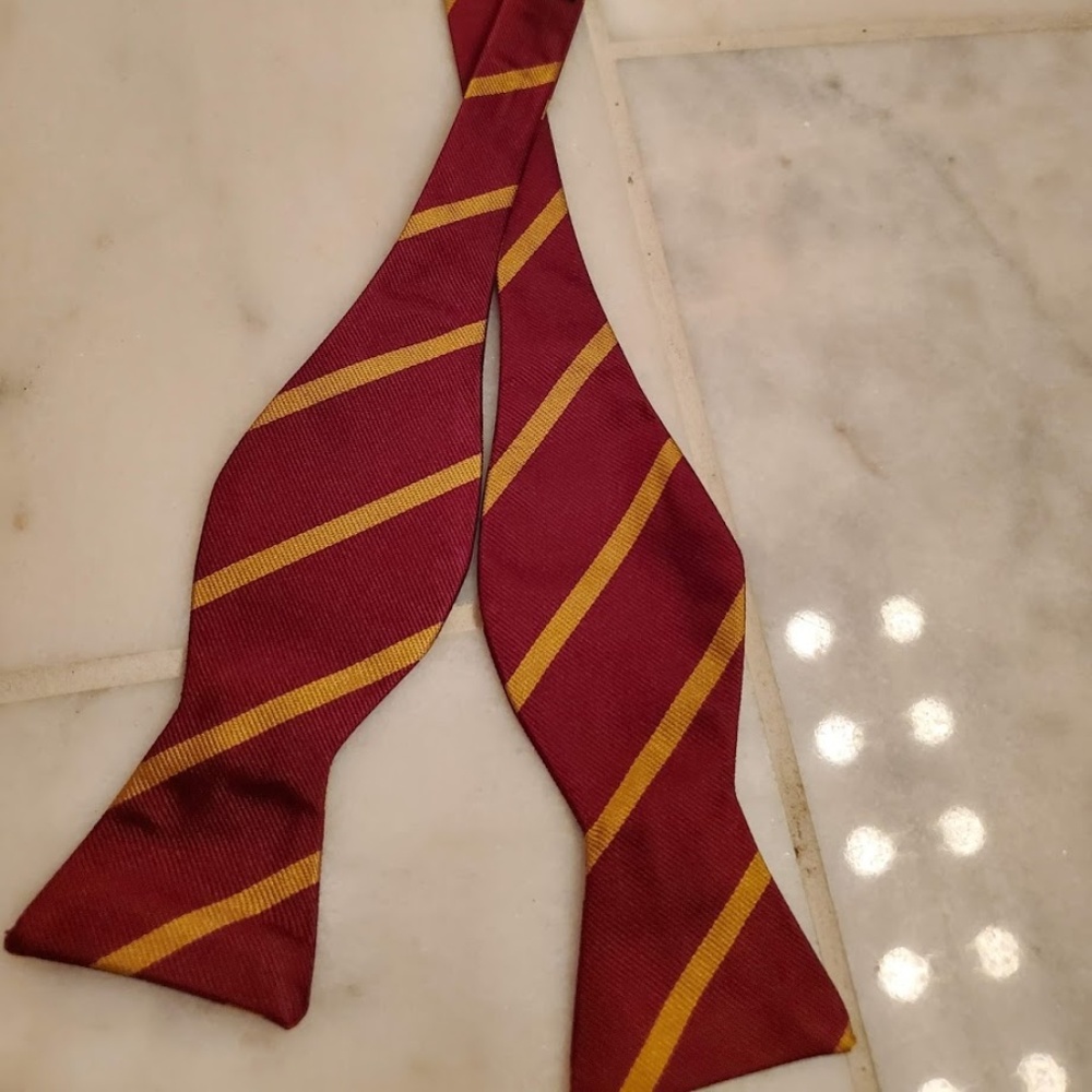 NWT Authentic Brooks Brothers Bowtie